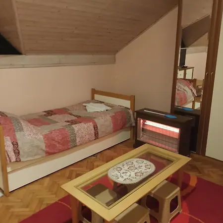 Apartment Jelena *